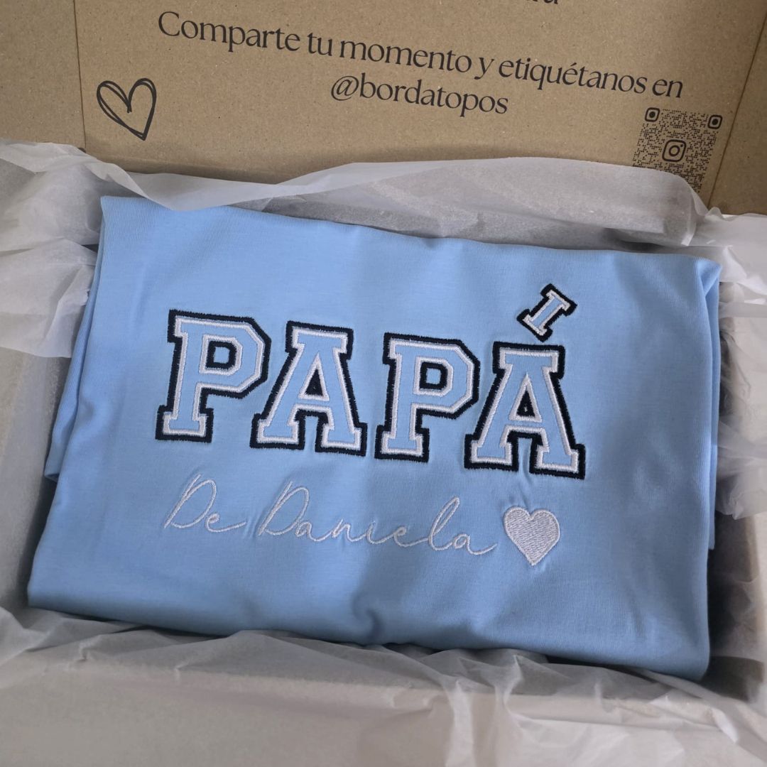 “MAMÁ / PAPÁ” con Nombre | Camiseta, Sudadera o Sudadera Capucha