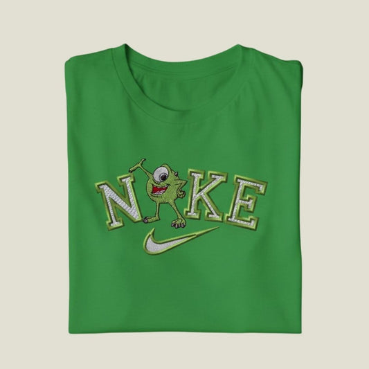 Camiseta Monstruos SA N*KE