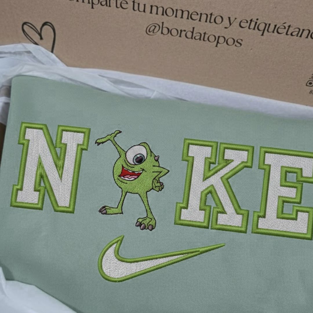 Bordado Monstruos SA N*KE – Camiseta, Sudadera o Sudadera con Capucha